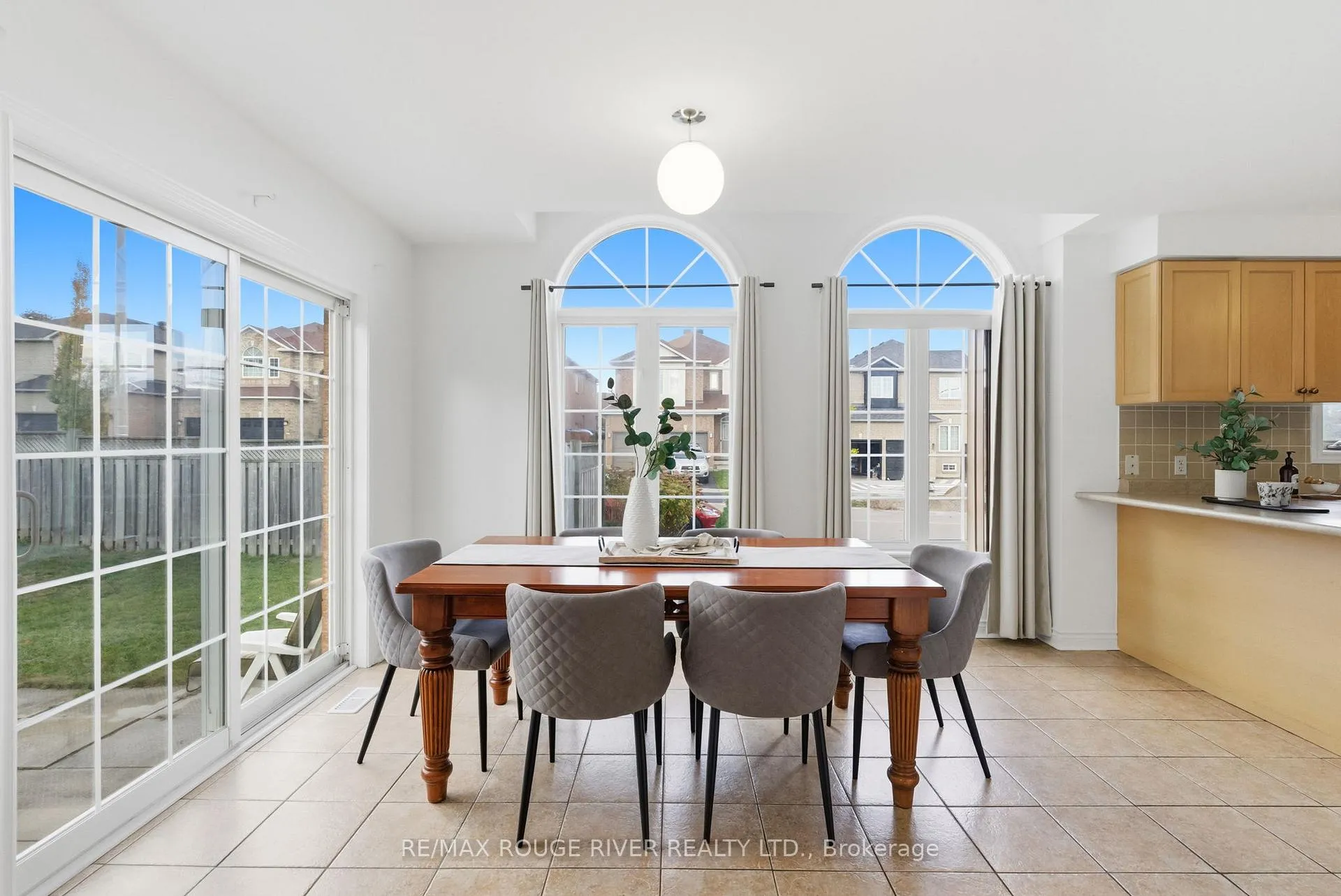 Photo 23 of 36 Tormina Boulevard, Whitby, Taunton North — HOMEH