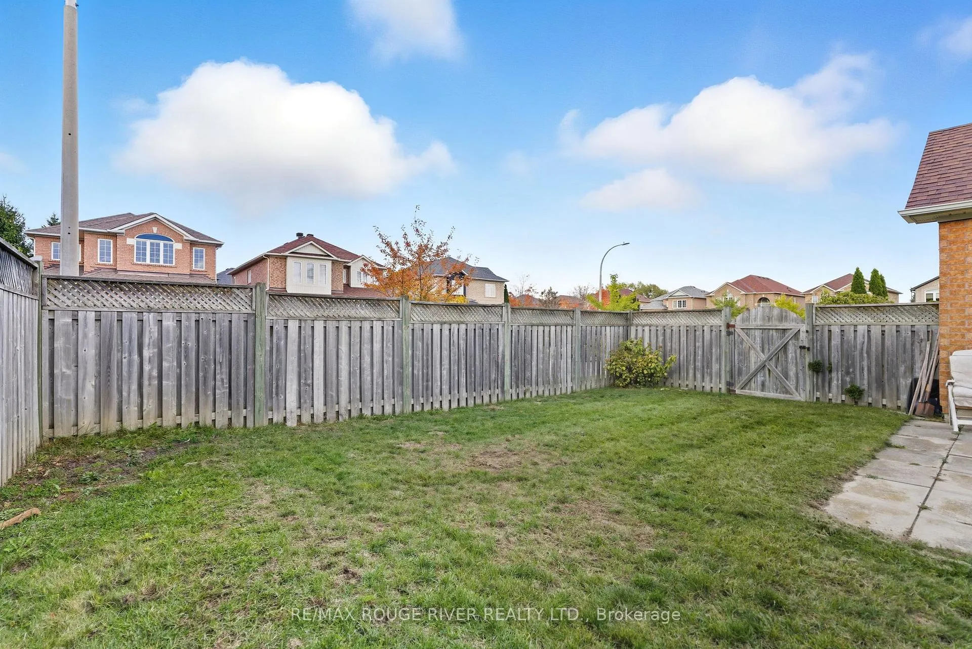 Photo 38 of 36 Tormina Boulevard, Whitby, Taunton North — HOMEH