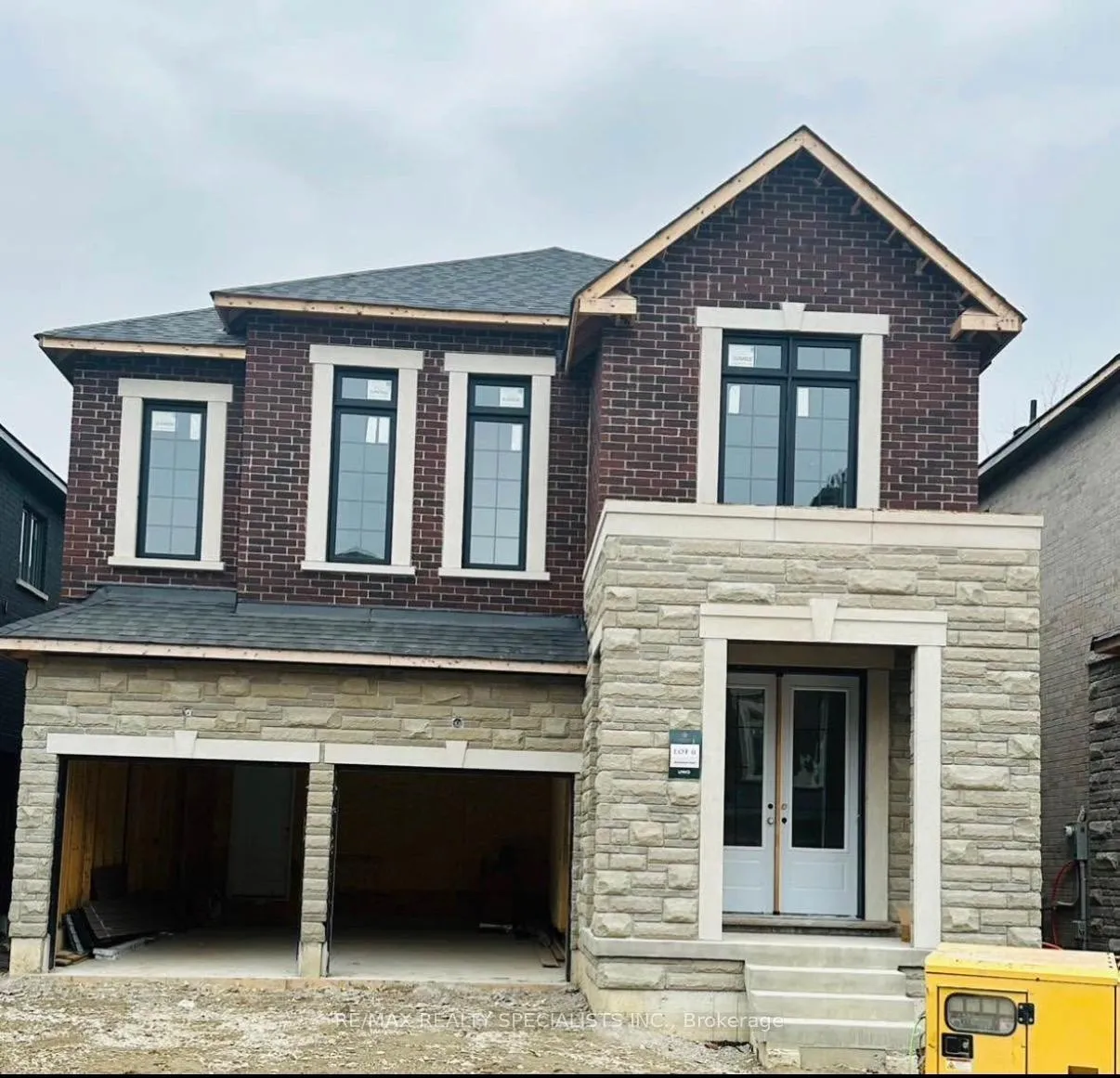 Photo 1 of 24 Ahchie Court N, Vaughan, Patterson — HOMEH