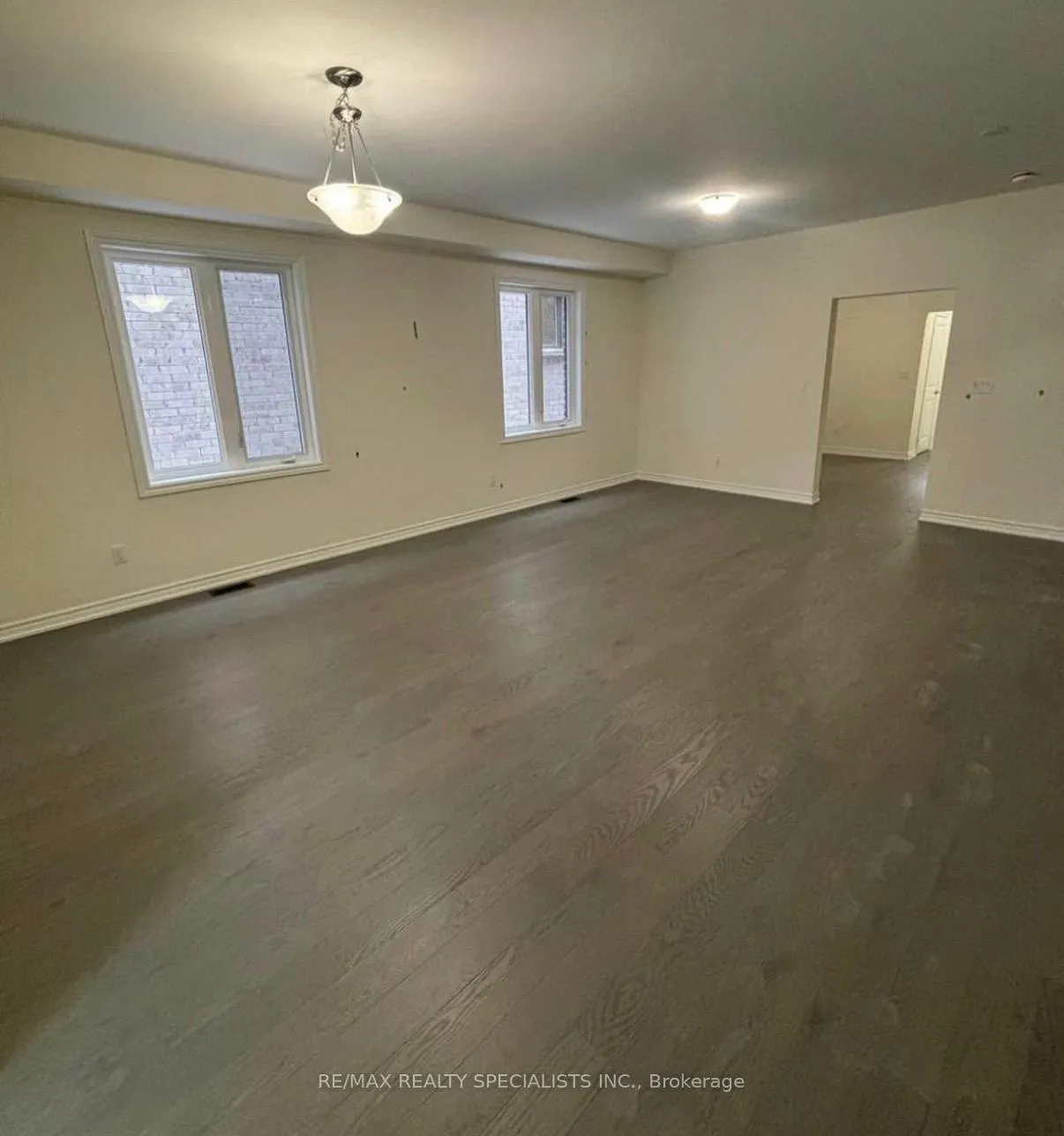Photo 7 of 24 Ahchie Court N, Vaughan, Patterson — HOMEH
