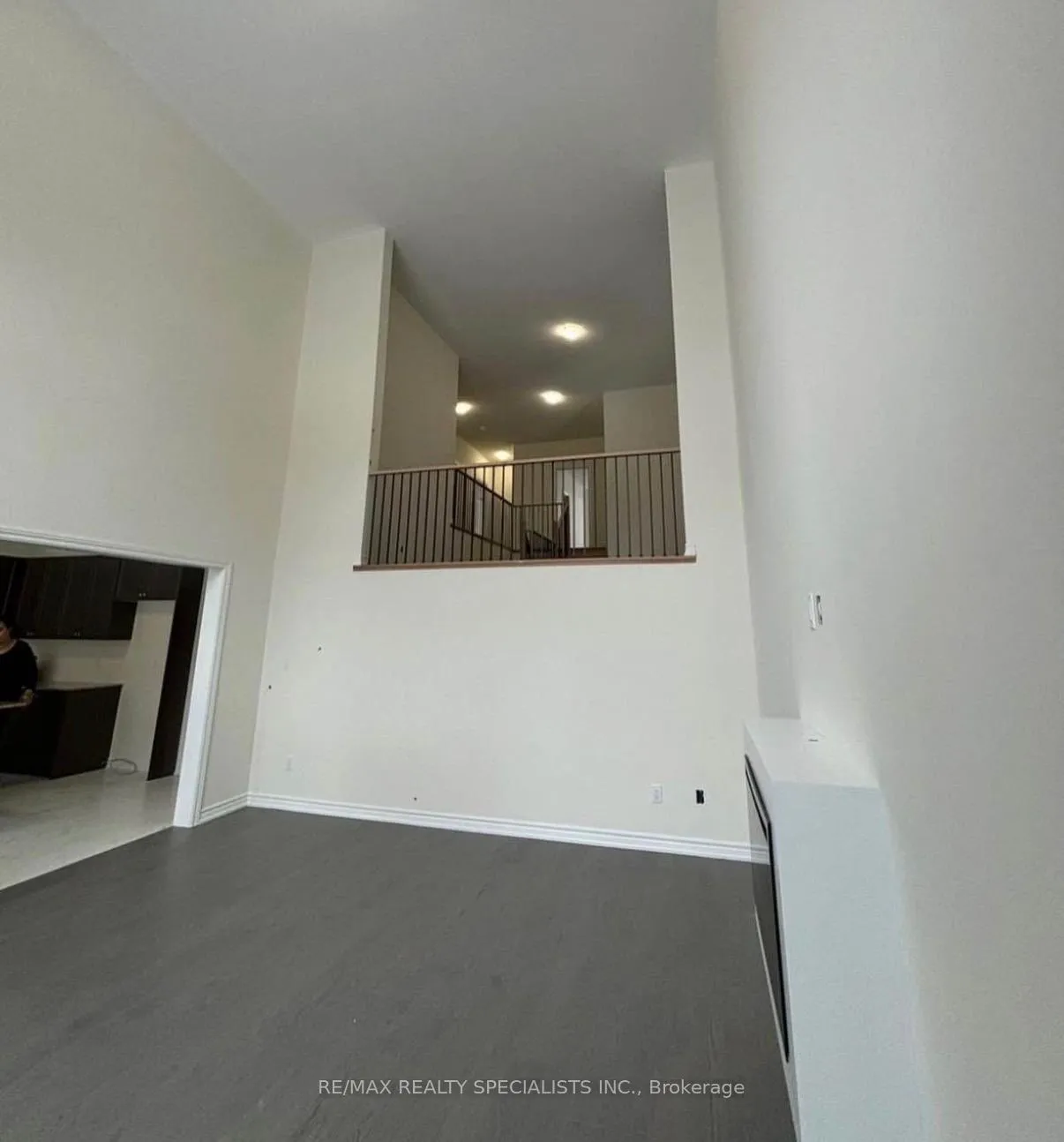 Photo 10 of 24 Ahchie Court N, Vaughan, Patterson — HOMEH