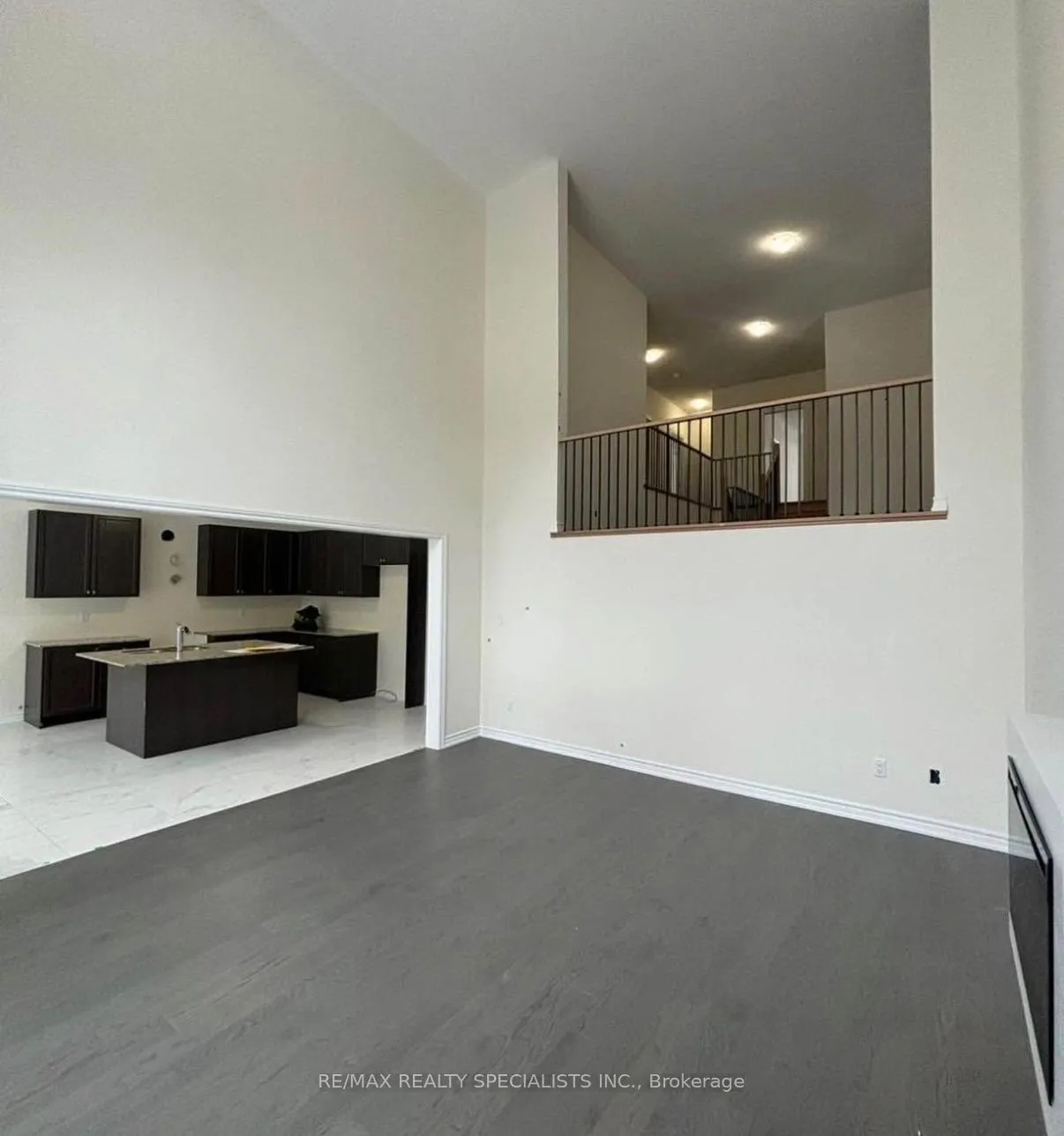 Photo 11 of 24 Ahchie Court N, Vaughan, Patterson — HOMEH