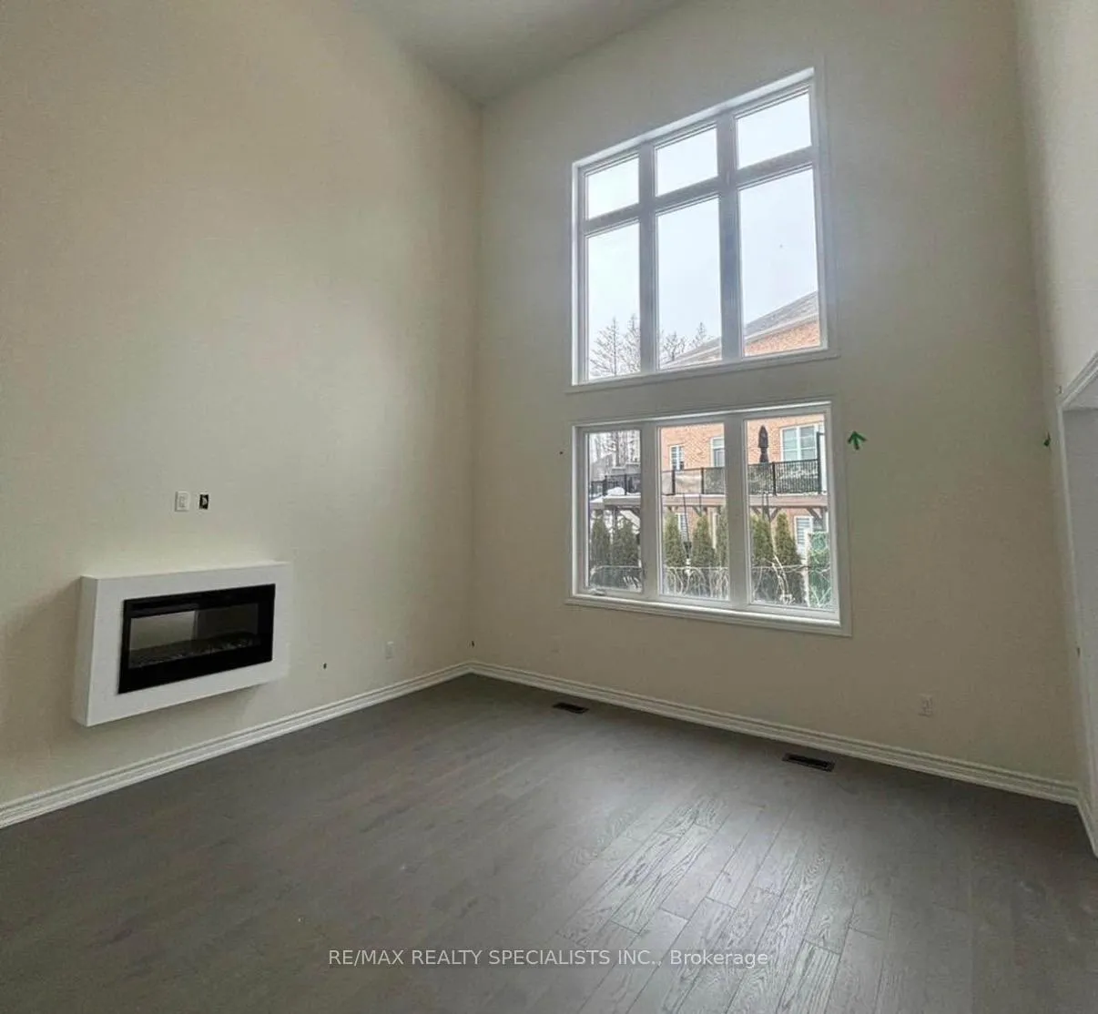 Photo 12 of 24 Ahchie Court N, Vaughan, Patterson — HOMEH