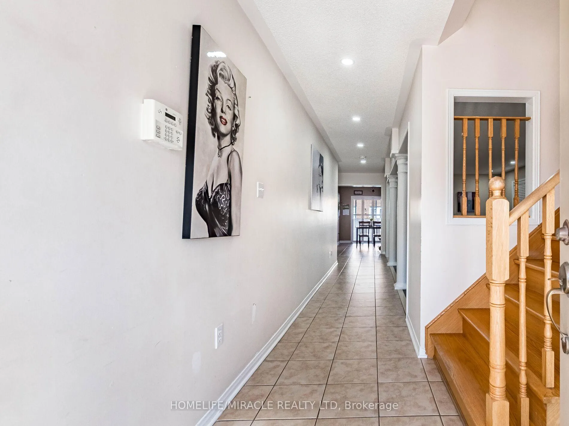 Photo 4 of 5 Sams Crescent, Brampton, Fletcher's Meadow — HOMEH