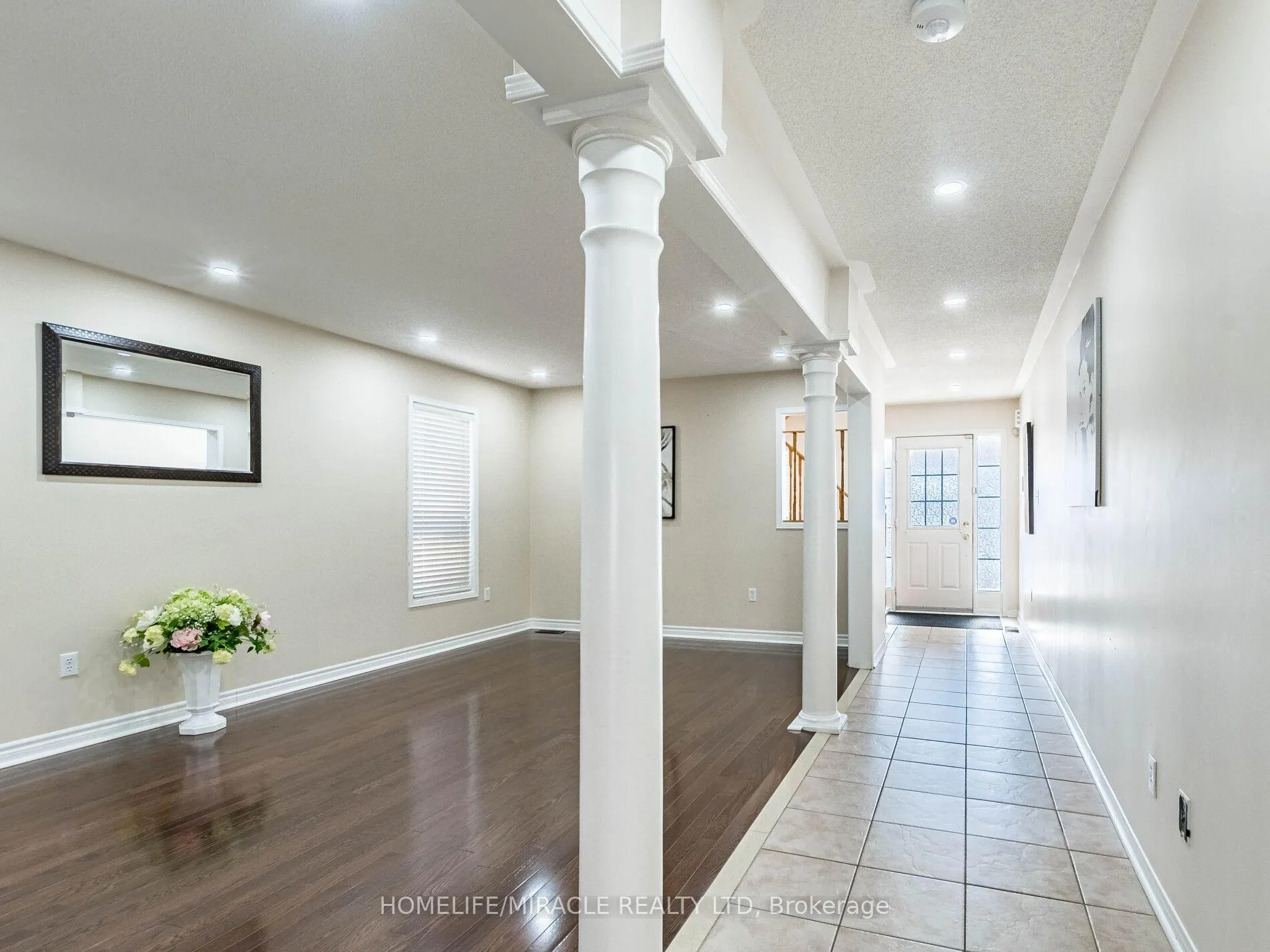 Photo 8 of 5 Sams Crescent, Brampton, Fletcher's Meadow — HOMEH