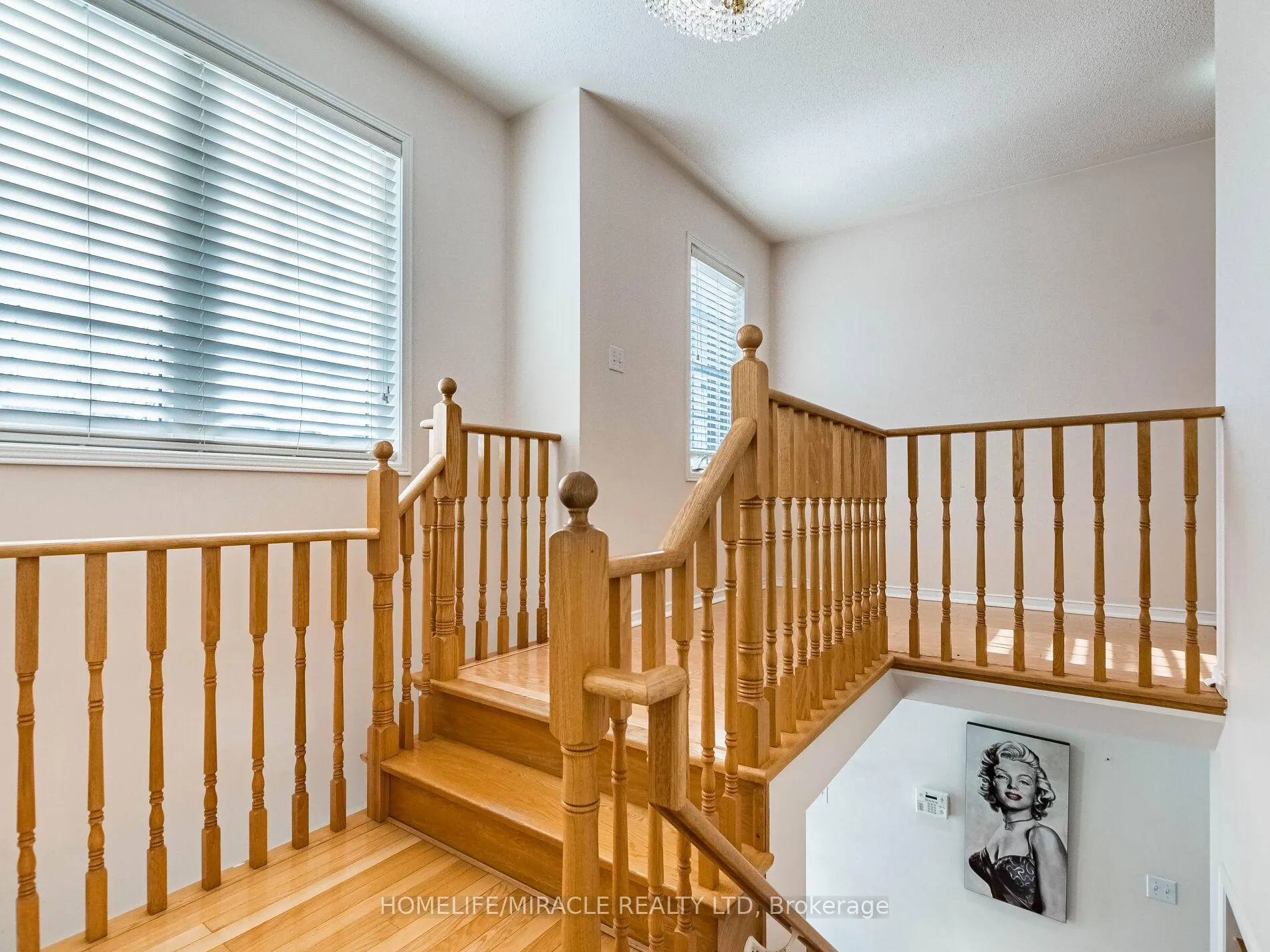 Photo 24 of 5 Sams Crescent, Brampton, Fletcher's Meadow — HOMEH