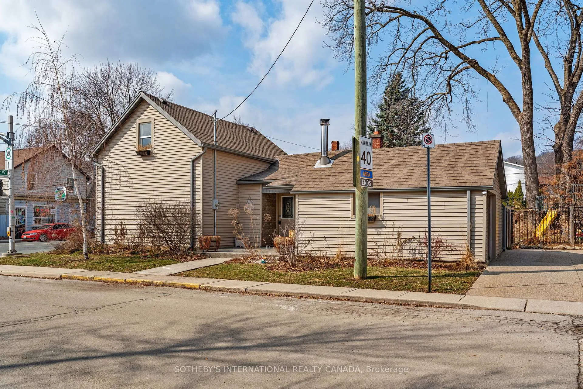 Photo 5 of 287 King Street W, Hamilton, Dundas — HOMEH