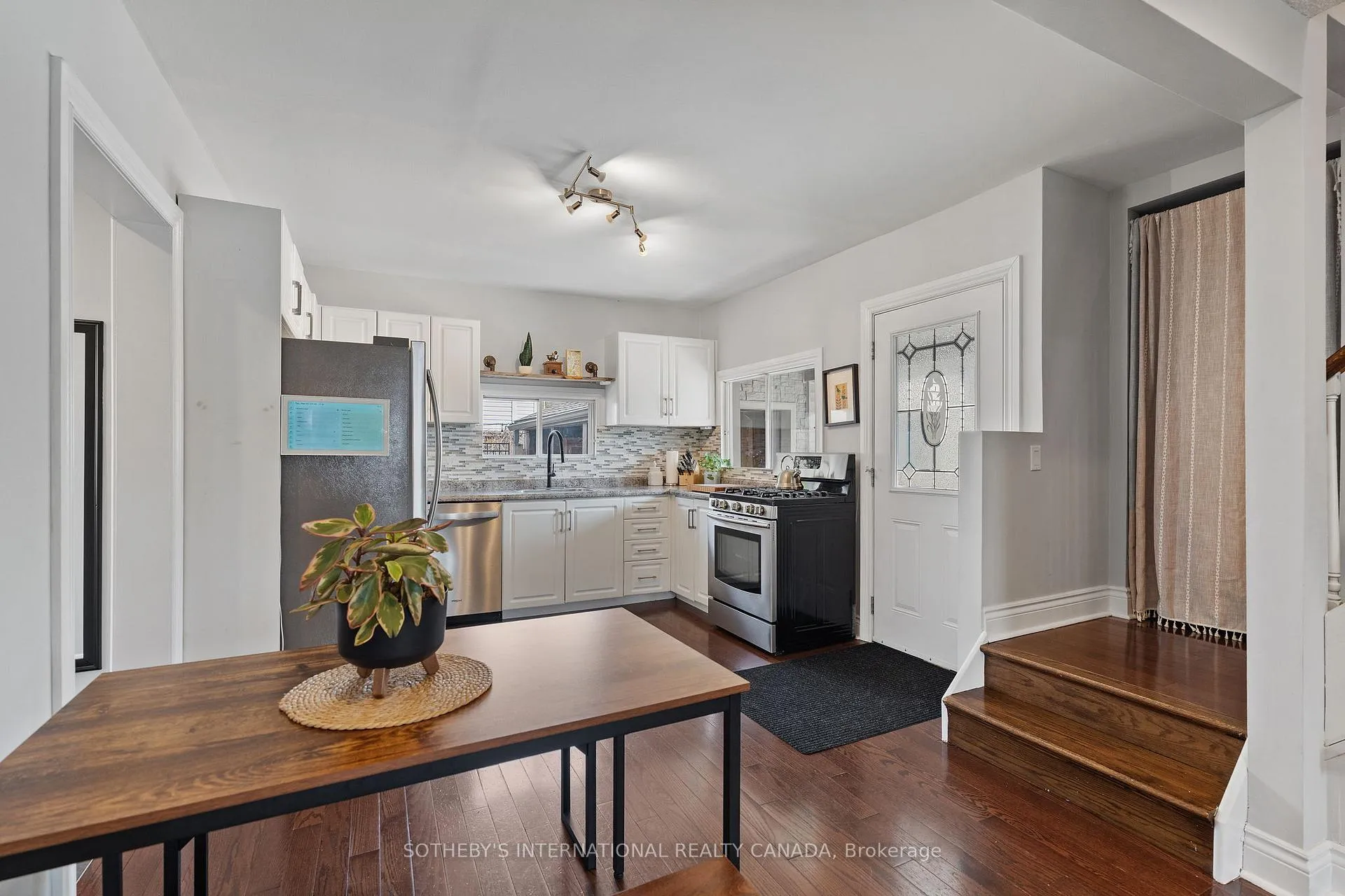 Photo 15 of 287 King Street W, Hamilton, Dundas — HOMEH