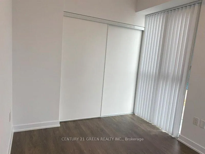 Photo 7 of Unit 609, 60 Honeycrisp Crescent, Vaughan, Vaughan Corporate Centre — HOMEH