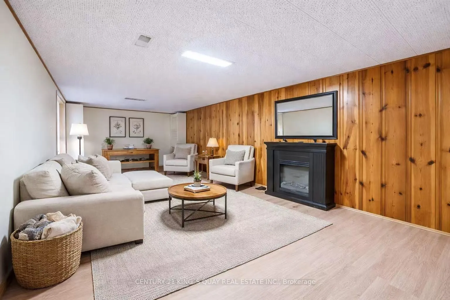 Photo 15 of 7 Ennismore Place, North York, Don Valley Village — HOMEH