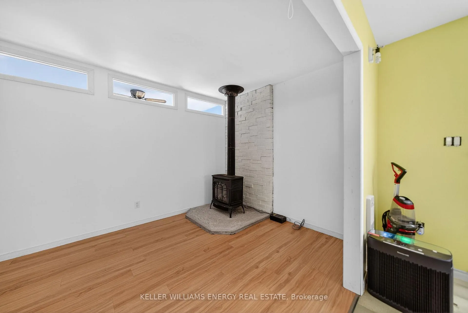 Photo 28 of 4 Mary Avenue, Prince Edward County, Wellington Ward — HOMEH