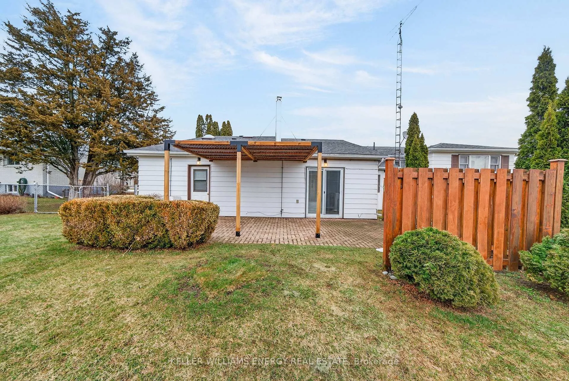 Photo 37 of 4 Mary Avenue, Prince Edward County, Wellington Ward — HOMEH
