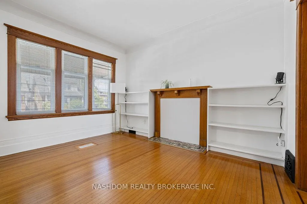 Photo 10 of 35 Gage Avenue S, Hamilton, Crown Point — HOMEH