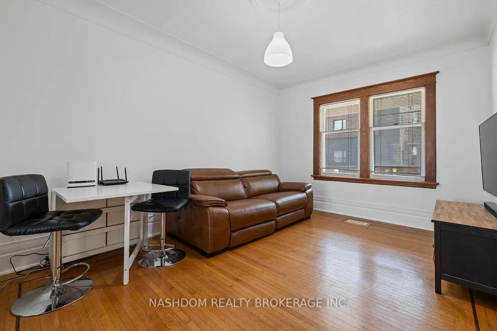 Photo 11 of 35 Gage Avenue S, Hamilton, Crown Point — HOMEH