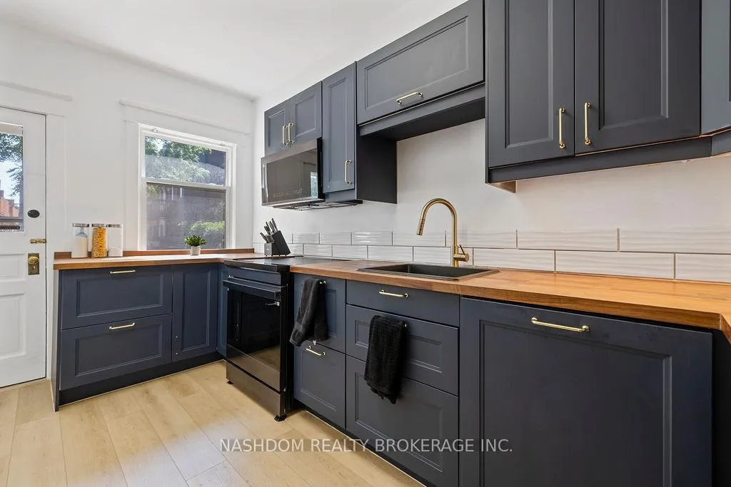 Photo 14 of 35 Gage Avenue S, Hamilton, Crown Point — HOMEH