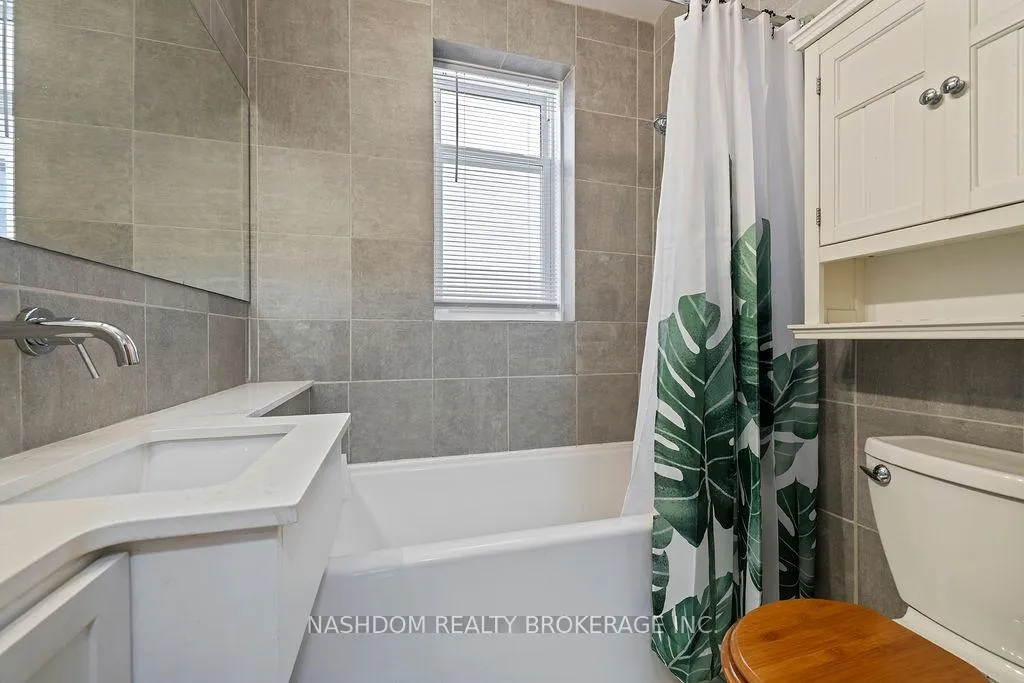 Photo 29 of 35 Gage Avenue S, Hamilton, Crown Point — HOMEH