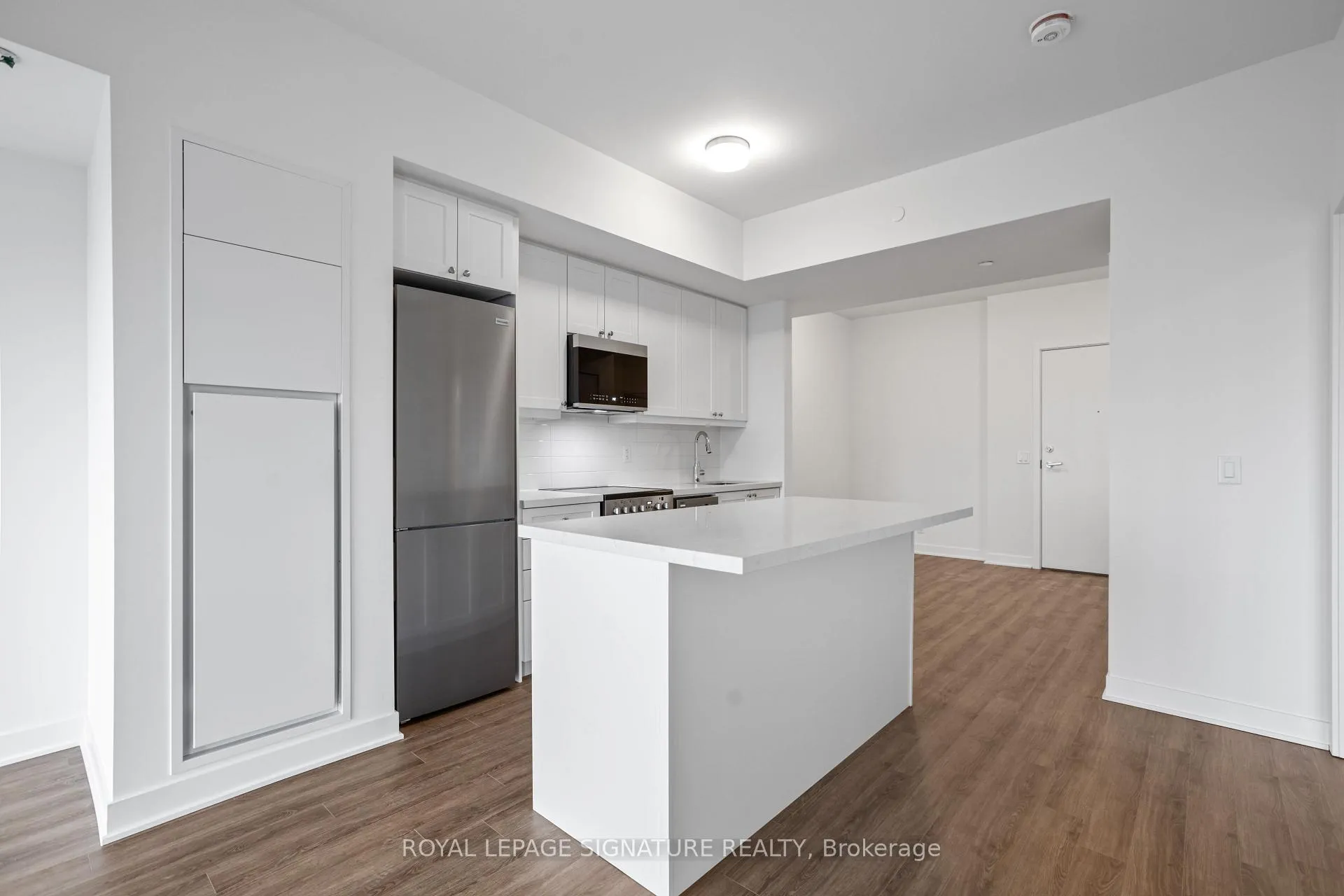 Photo 8 of Unit 512, 51 Clarington Boulevard, Clarington, Bowmanville — HOMEH