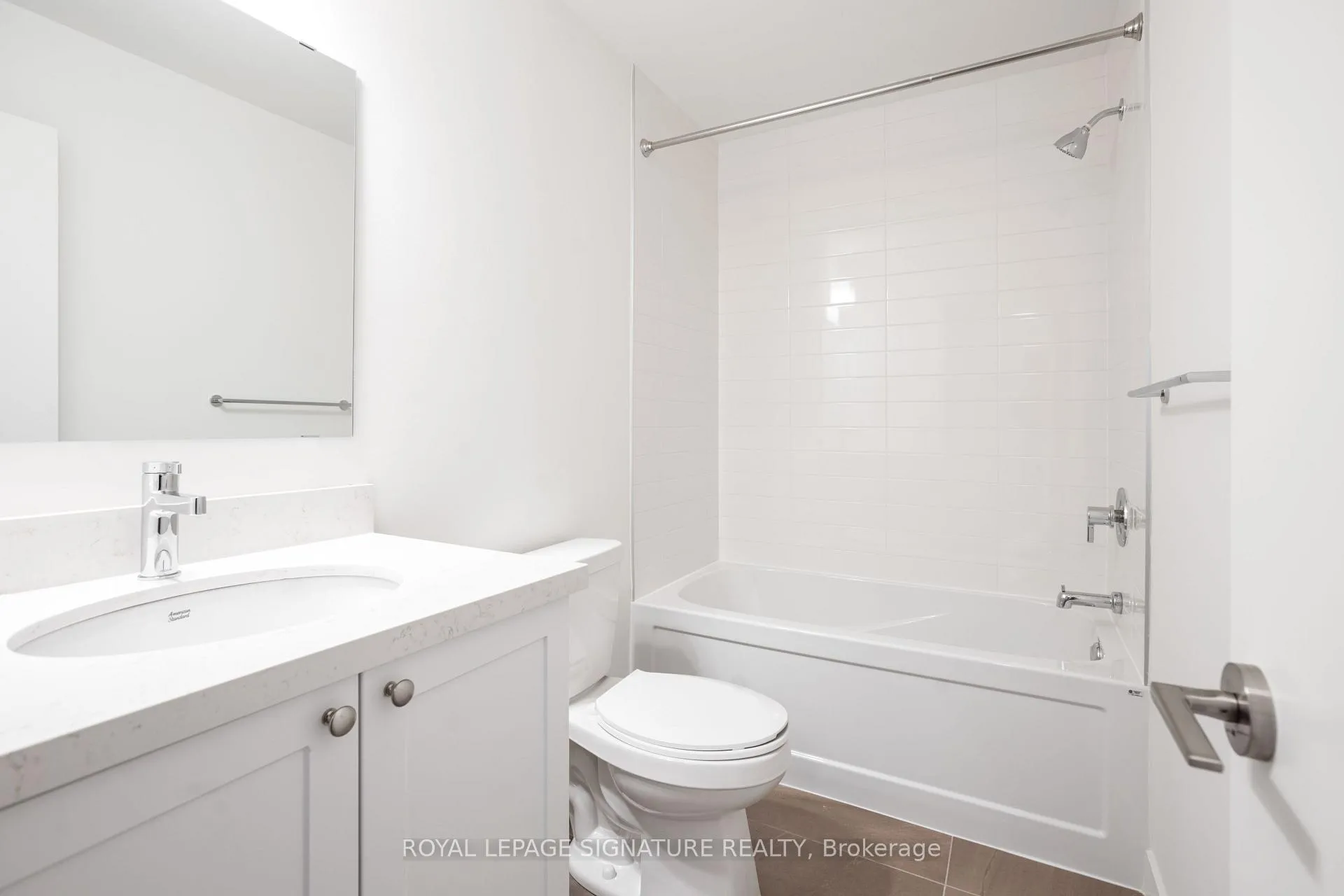 Photo 16 of Unit 512, 51 Clarington Boulevard, Clarington, Bowmanville — HOMEH