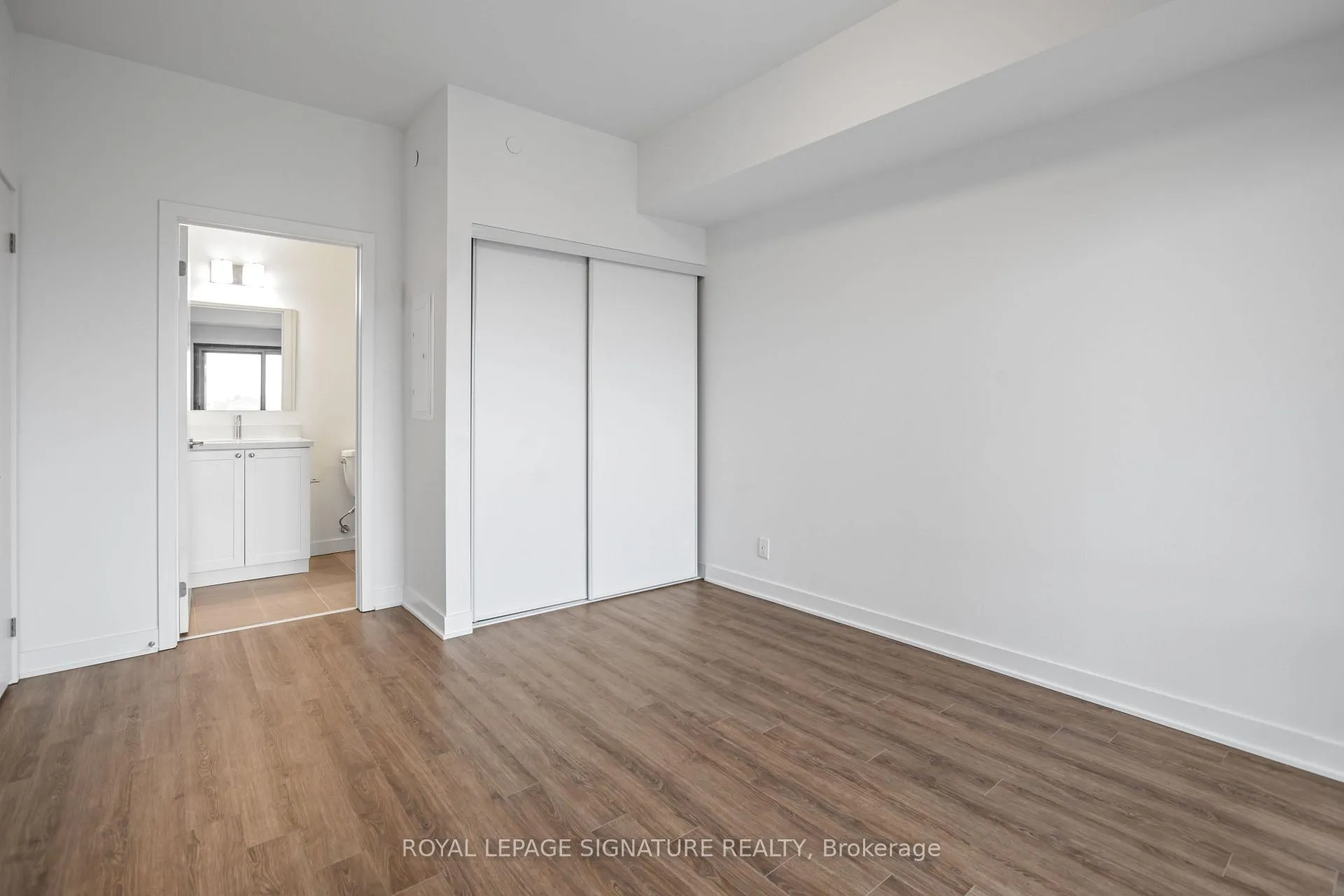 Photo 19 of Unit 512, 51 Clarington Boulevard, Clarington, Bowmanville — HOMEH