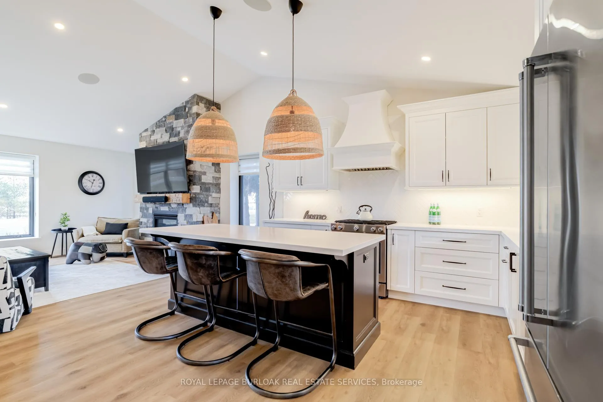 Photo 9 of 311 St George Road, Brant, South Dumfries — HOMEH