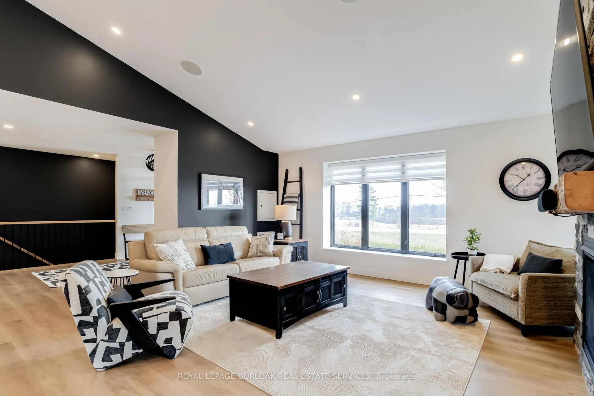Photo 14 of 311 St George Road, Brant, South Dumfries — HOMEH