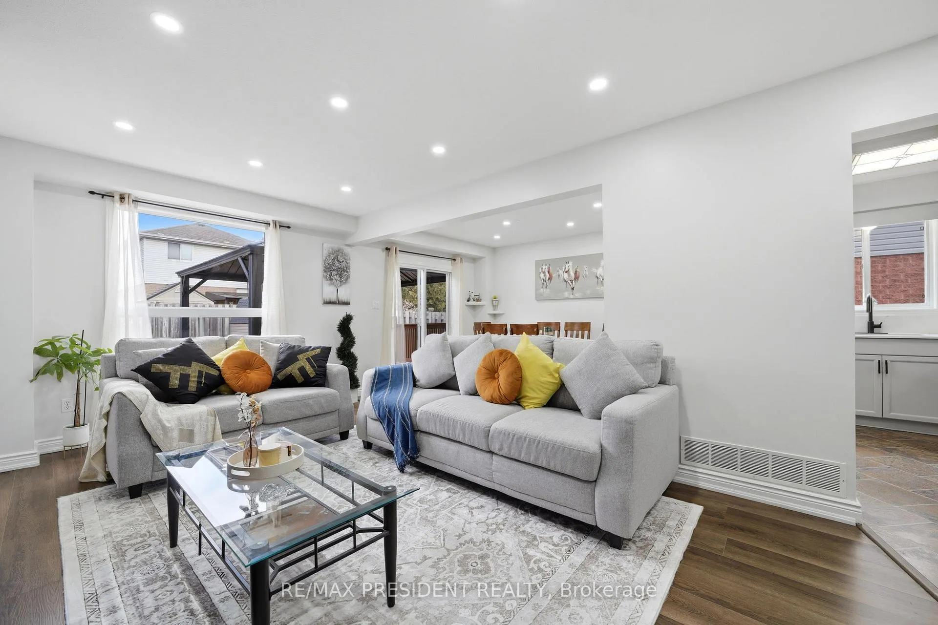 Photo 6 of 199 Bush Clover Crescent, Kitchener — HOMEH