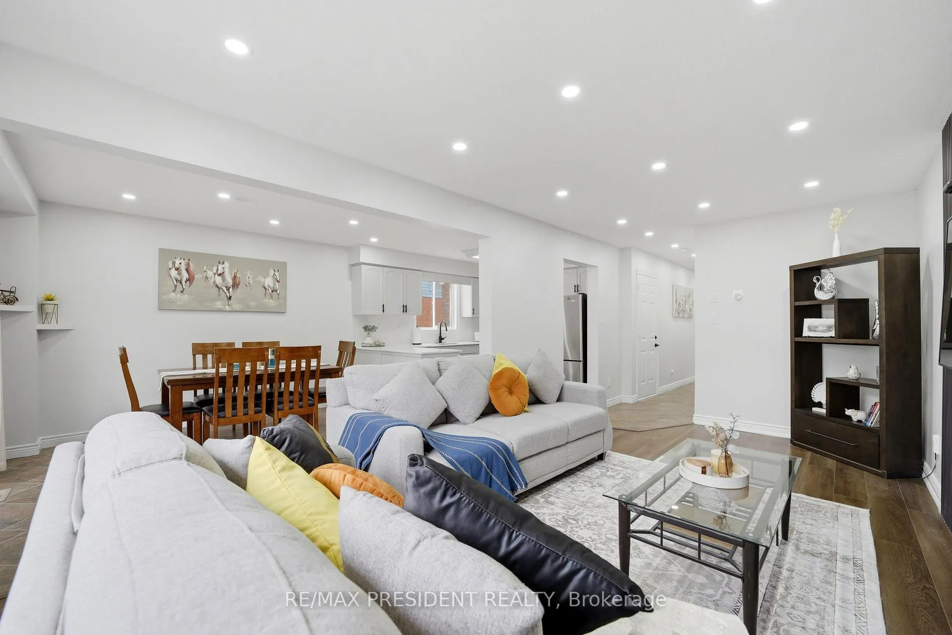 Photo 7 of 199 Bush Clover Crescent, Kitchener — HOMEH
