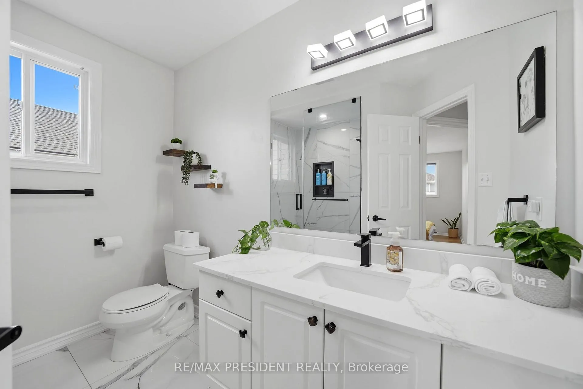 Photo 26 of 199 Bush Clover Crescent, Kitchener — HOMEH