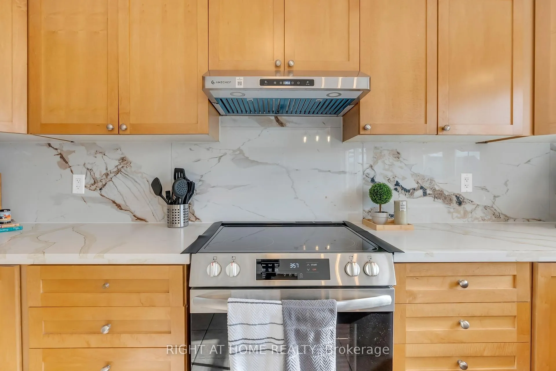 Photo 20 of 656 Scott Boulevard, Milton, Harrison — HOMEH