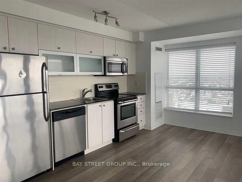 Photo 5 of Unit 3308, 2015 Sheppard Avenue E, North York, Henry Farm — HOMEH