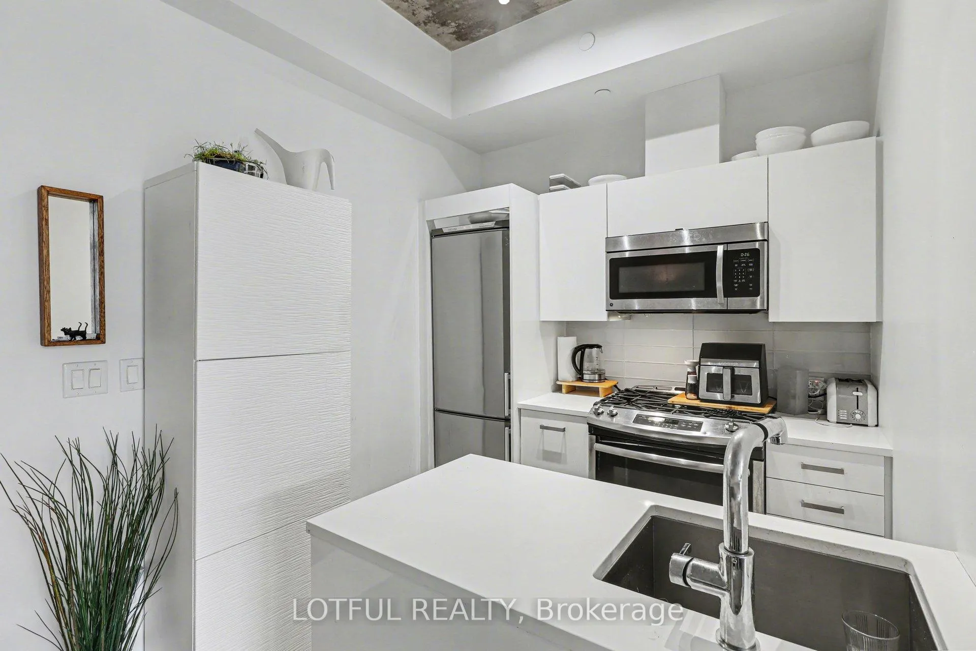 Photo 15 of Unit 201, 224 Lyon Street N, Ottawa, Ottawa Centre — HOMEH