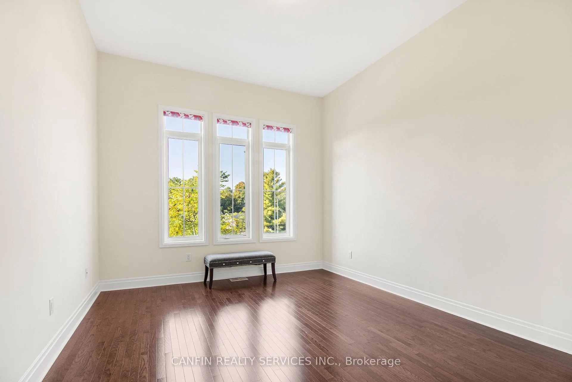 Photo 19 of 10 Calstock Place, Brampton, Credit Valley — HOMEH