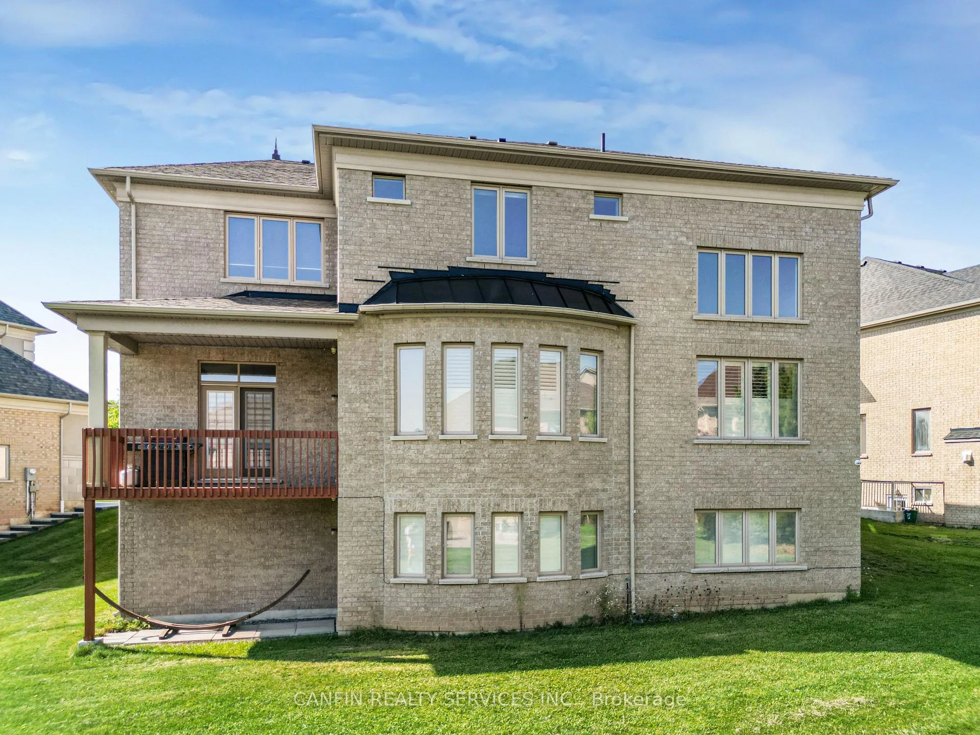 Photo 34 of 10 Calstock Place, Brampton, Credit Valley — HOMEH