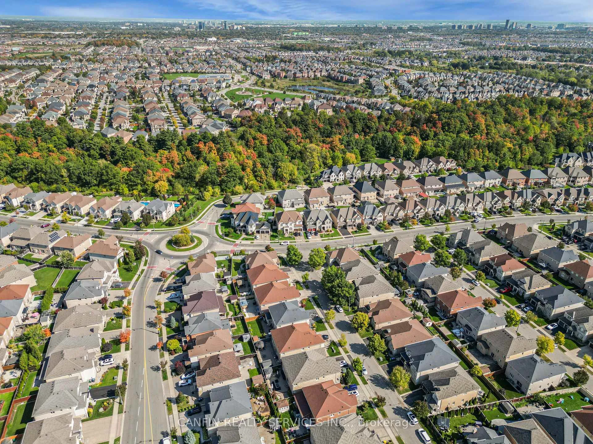 Photo 36 of 10 Calstock Place, Brampton, Credit Valley — HOMEH