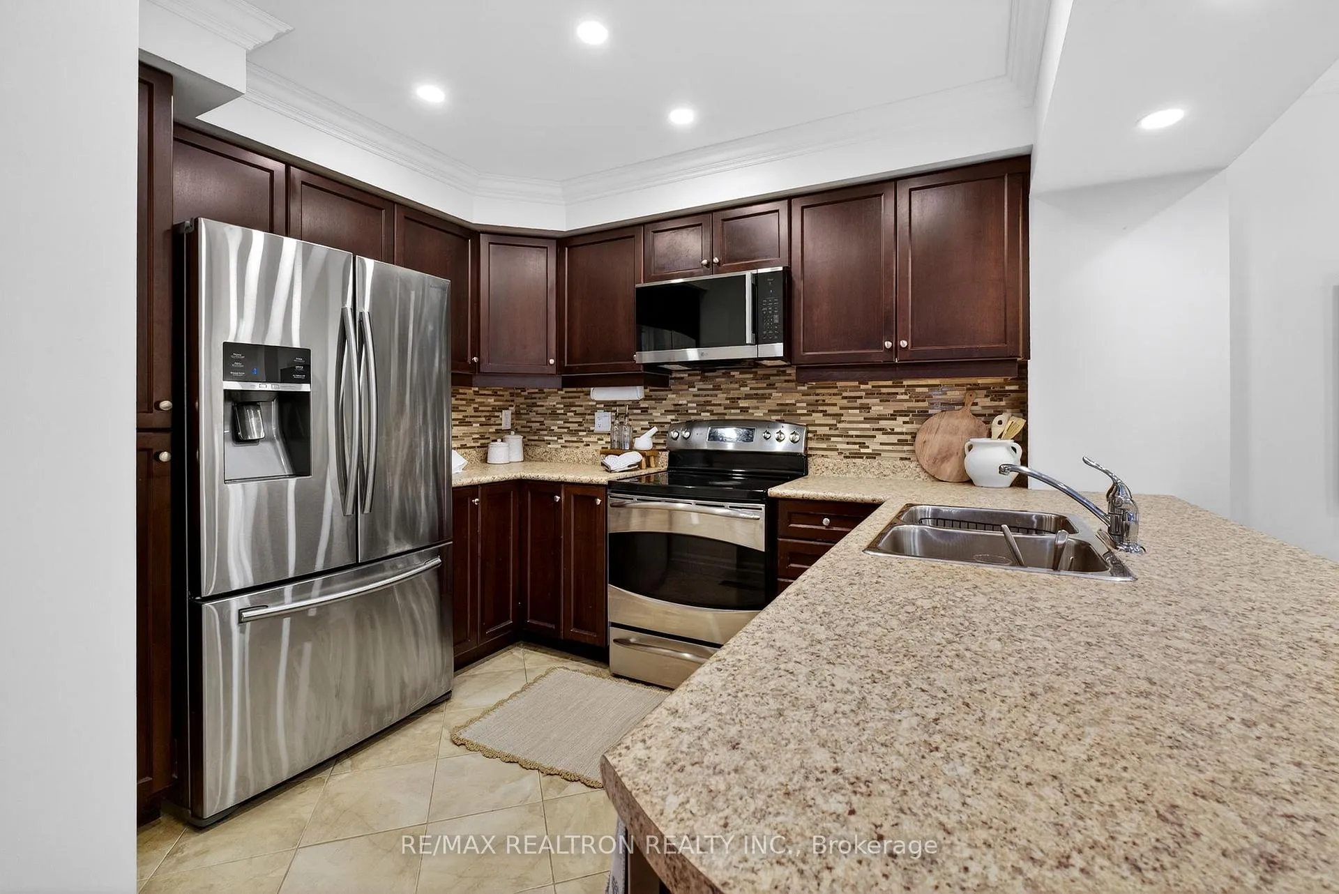 Photo 12 of 36 Hesketh Road, Ajax, Central East — HOMEH