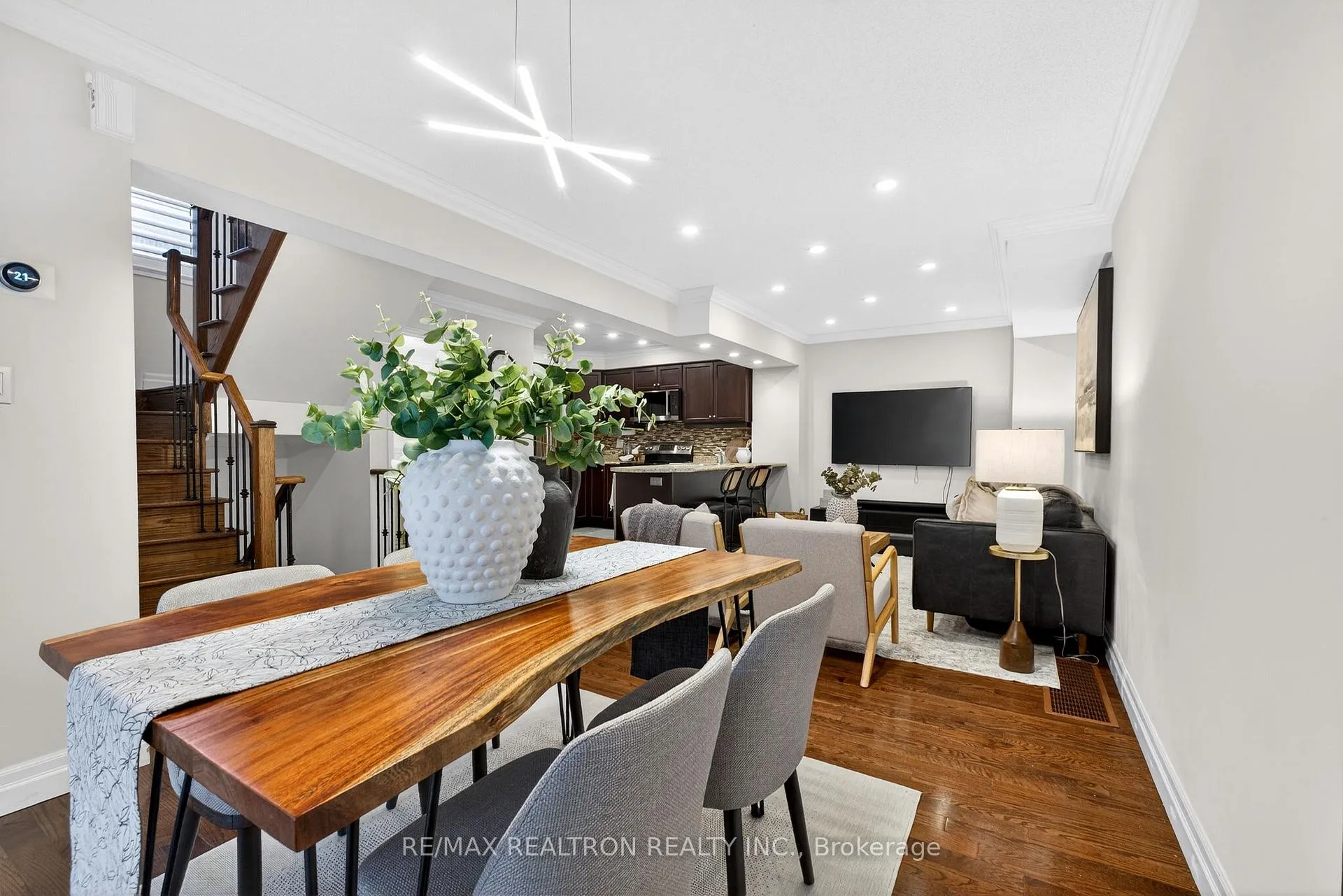 Photo 17 of 36 Hesketh Road, Ajax, Central East — HOMEH