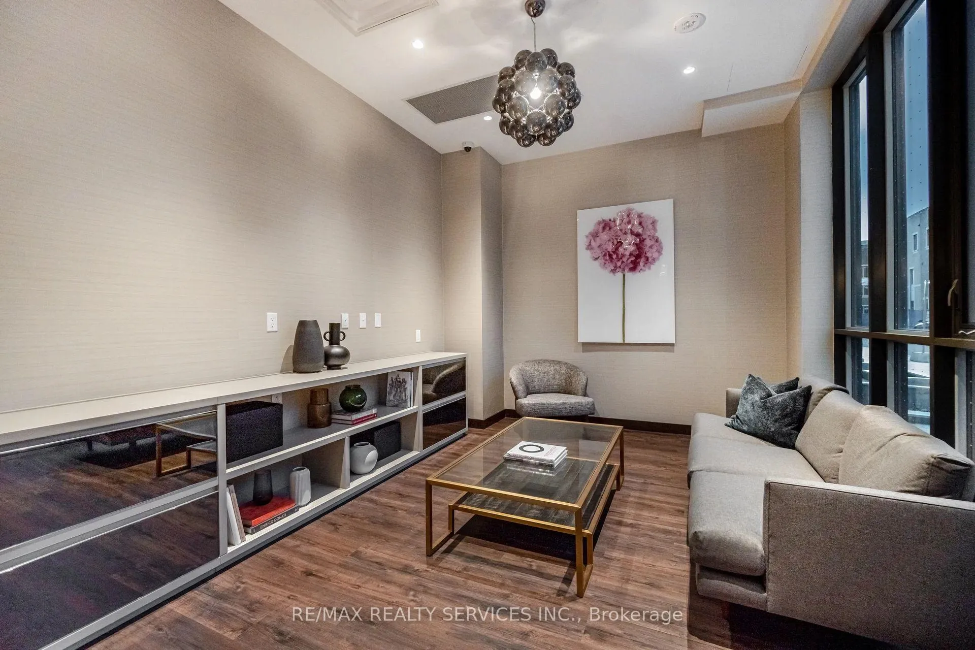 Photo 37 of Unit 1007, 60 Honeycrisp Crescent, Vaughan, Vaughan Corporate Centre — HOMEH