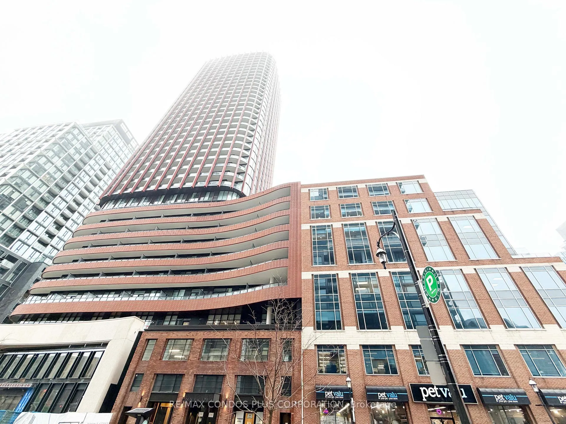 Photo 1 of Unit 2215, 180 Front Street E, Toronto, Moss Park — HOMEH