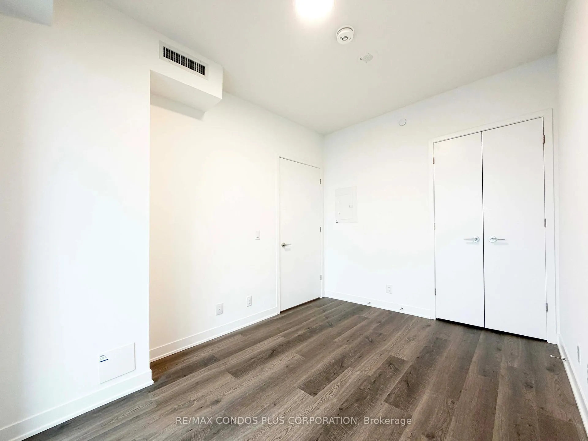 Photo 11 of Unit 2215, 180 Front Street E, Toronto, Moss Park — HOMEH