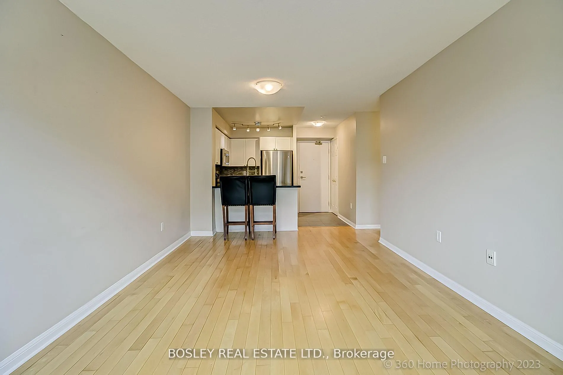 Photo 9 of Unit 301, 109 Front Street E, Toronto, Waterfront Communities — HOMEH
