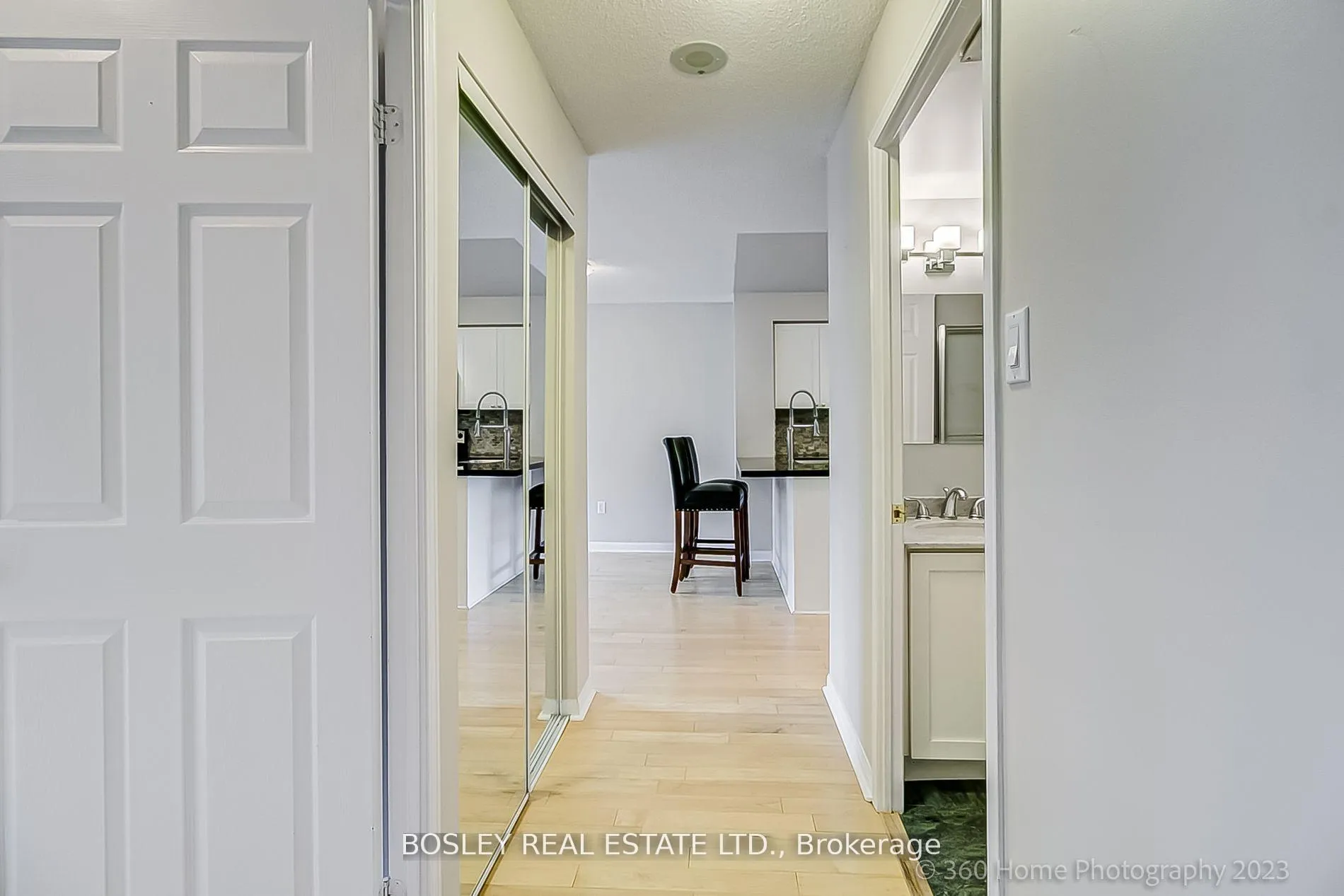 Photo 13 of Unit 301, 109 Front Street E, Toronto, Waterfront Communities — HOMEH
