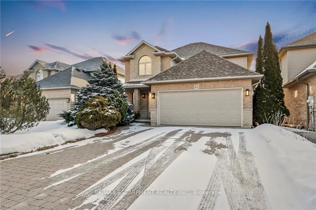 Front of 42 Archer Way