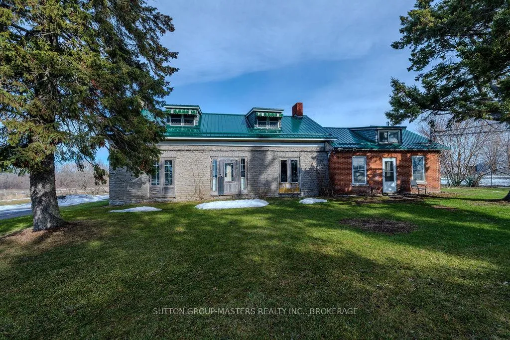 Photo 1 of 407 Blessington Road, Belleville, Thurlow Ward — HOMEH