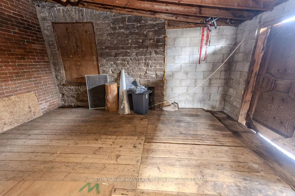 Photo 30 of 407 Blessington Road, Belleville, Thurlow Ward — HOMEH