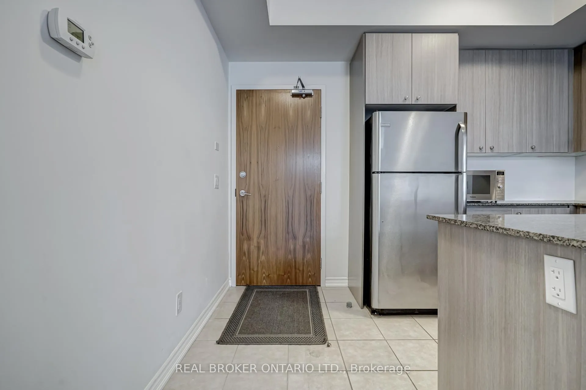 Photo 4 of Unit 618, 8323 Kennedy Road, Markham, Village Green-South Unionville — HOMEH