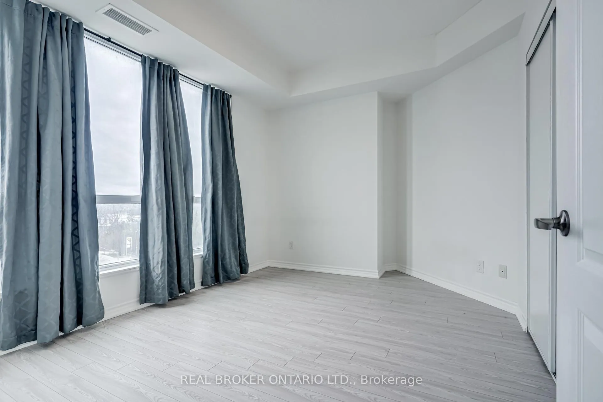 Photo 15 of Unit 618, 8323 Kennedy Road, Markham, Village Green-South Unionville — HOMEH