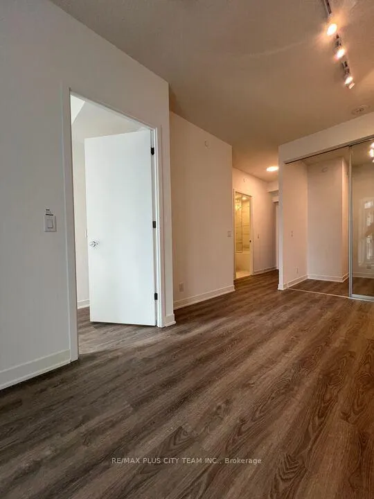 Photo 3 of Unit 2808, 180 Front Street E, Toronto, Moss Park — HOMEH