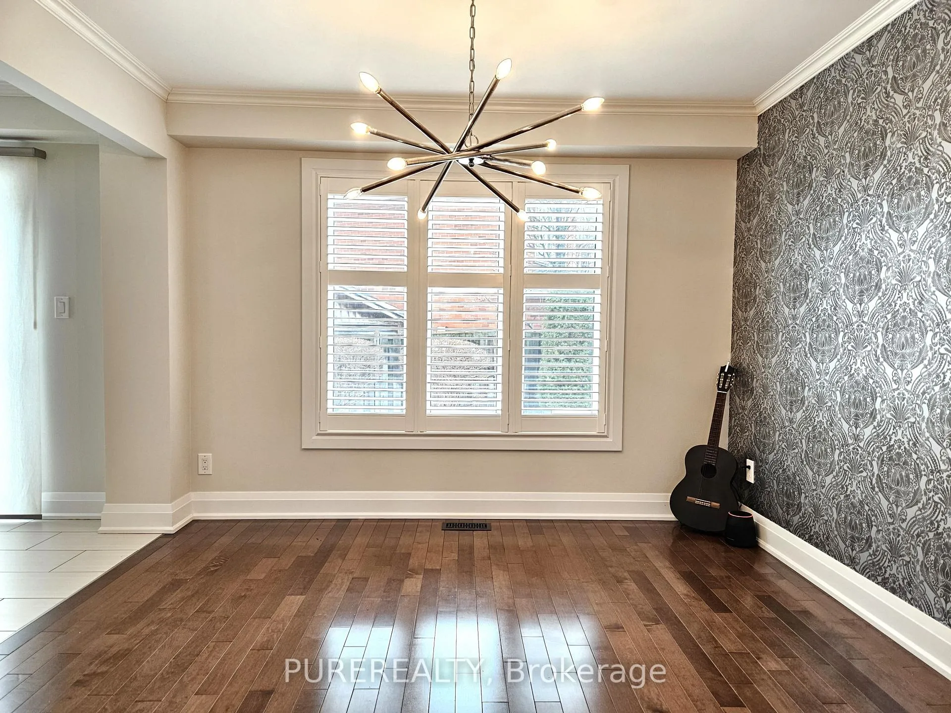 Photo 6 of 2 Aquasanta Crescent, Hamilton, Ryckmans — HOMEH