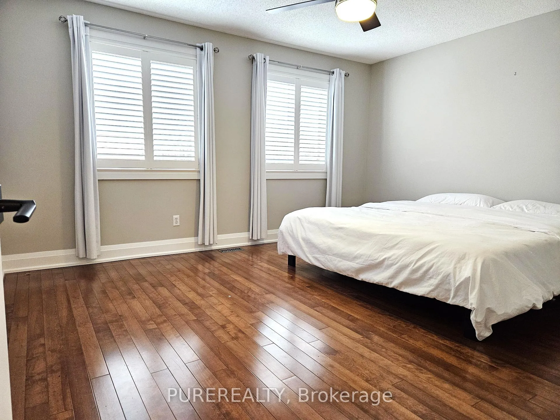 Photo 14 of 2 Aquasanta Crescent, Hamilton, Ryckmans — HOMEH