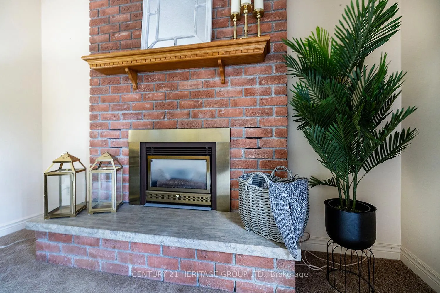 Photo 6 of 804 Mahina Street, Oshawa, McLaughlin — HOMEH